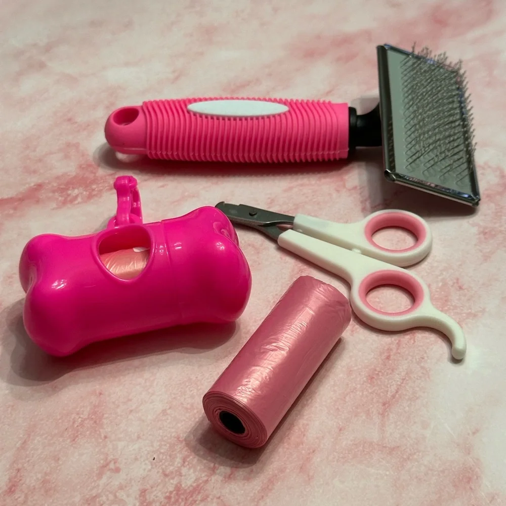 Pink Grooming Set